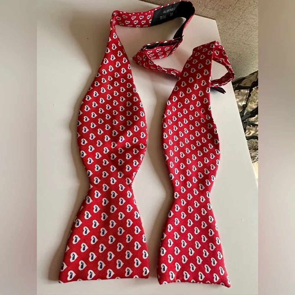 Vineyard Vines Red Hearts Silk Bow Tie for Kids - Playful & Charming